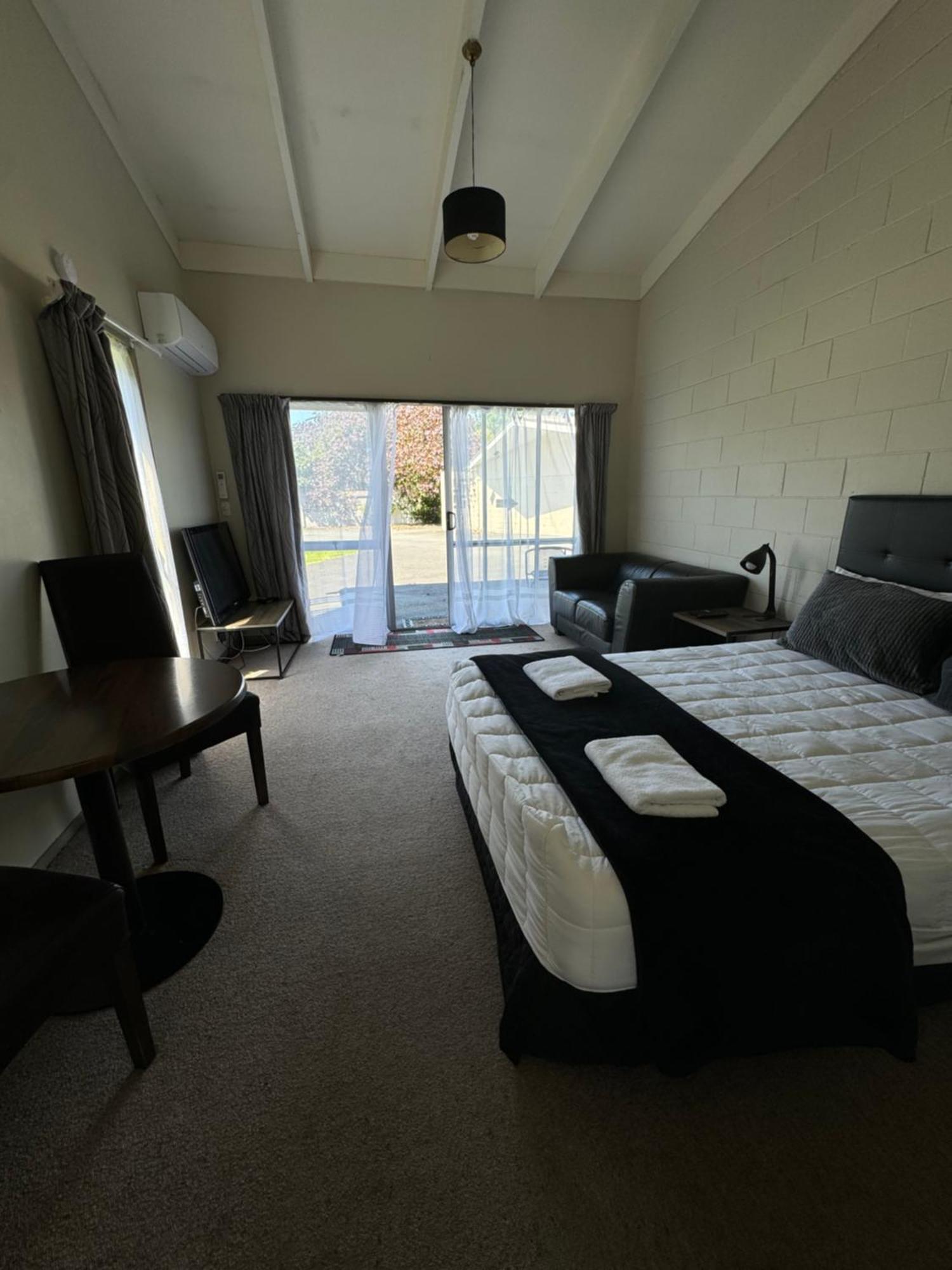 Fountain Court Motel Tauranga Exteriör bild