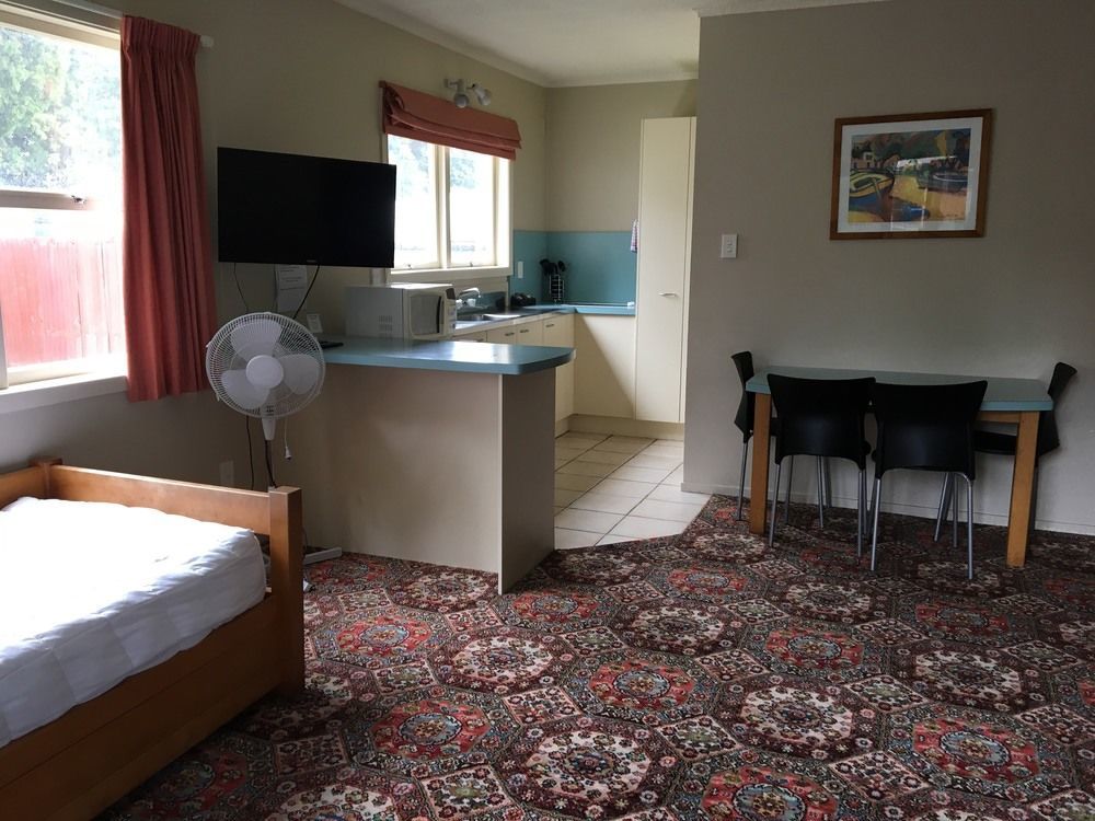 Fountain Court Motel Tauranga Exteriör bild